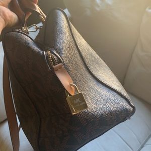 Michael Kors Bags - Michael Kors purse Michael Kors Bags - Michael Kors purse